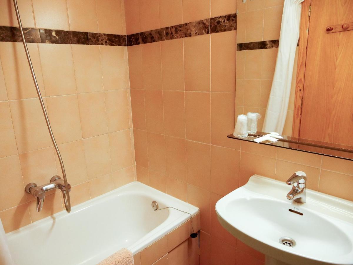 Kione Calgary Apartment ปาสเดลากาซา ภายนอก รูปภาพ